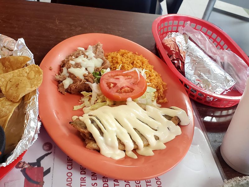 Las Dos Americas Tortilleria food