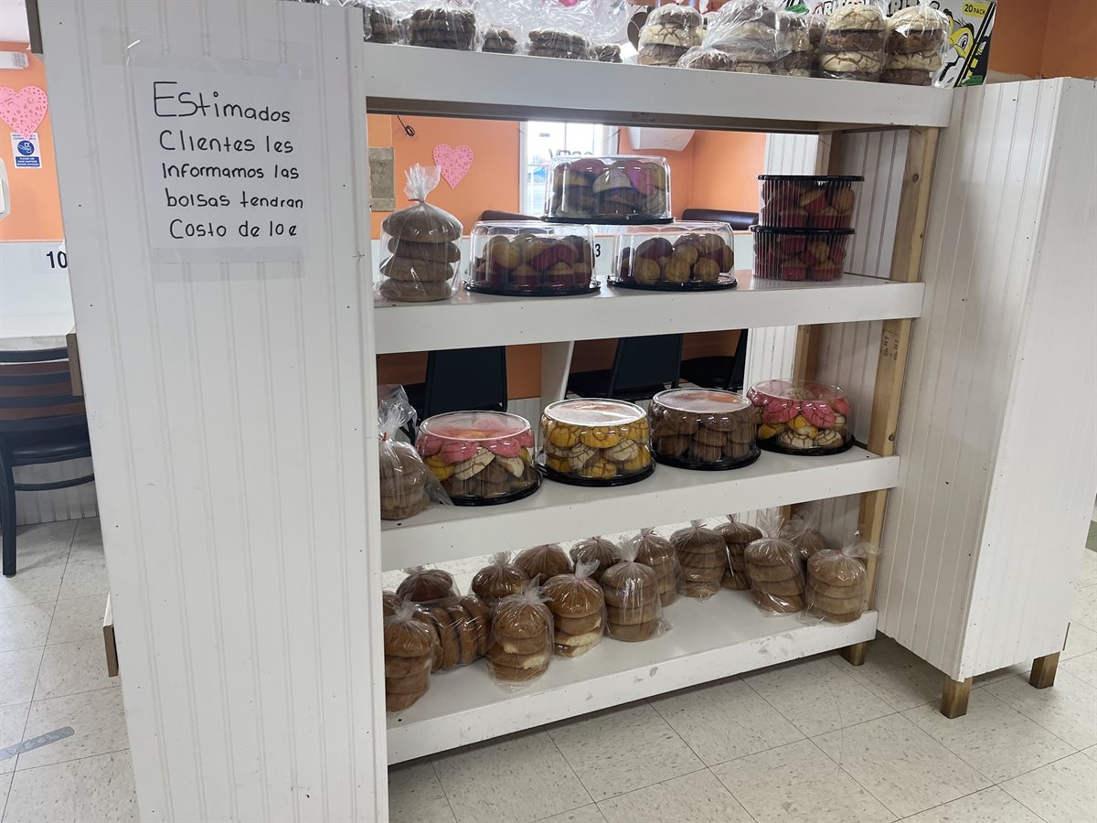 Las Dos Americas Tortilleria